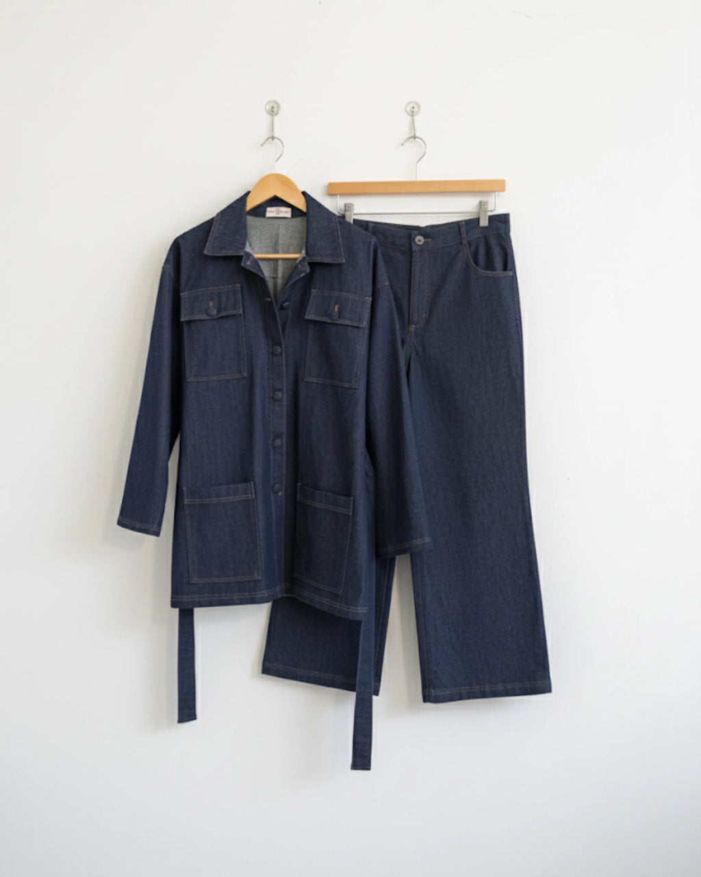 Womens Utilitarion Jacket in Denim