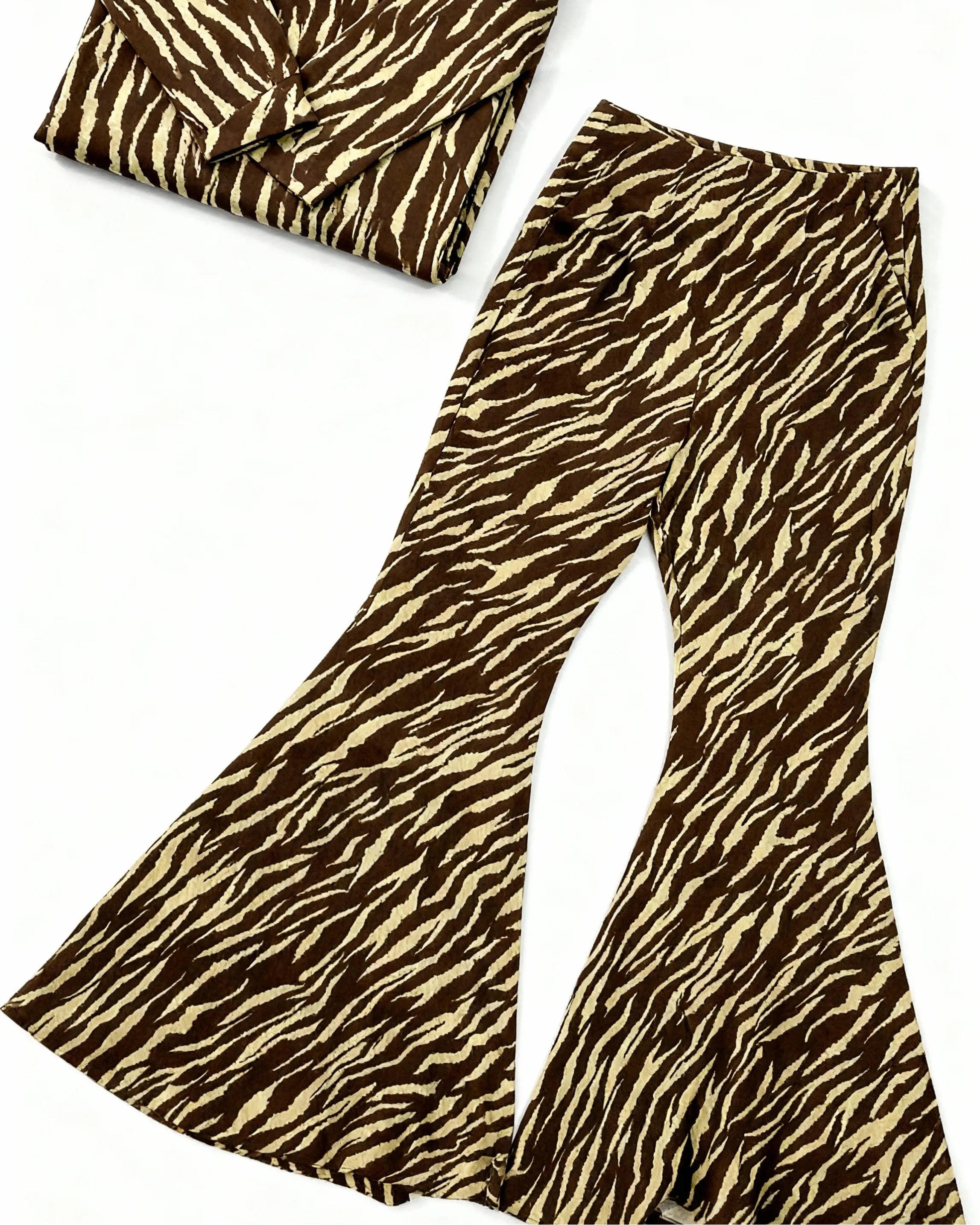 Flare Set in Zebra Print