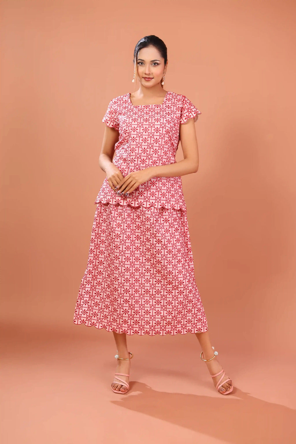 The Scarlet Scallop Set